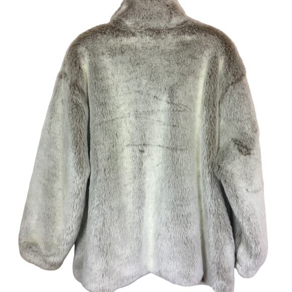 Beautiful Faux Gray Fox Coat SOFT & Gorgeo… - Picture 8 of 8